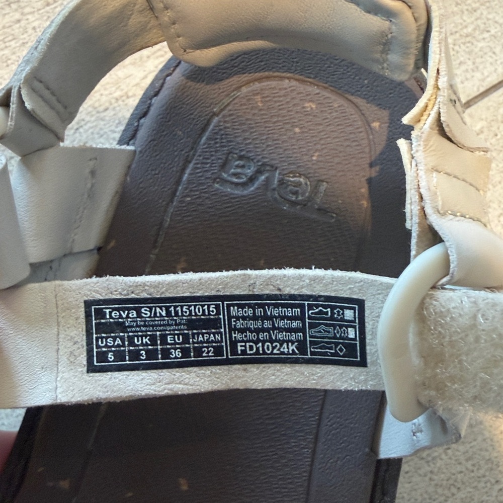Teva Madera Wedge Sandals, Size 5, Birch - Picture 2 of 6